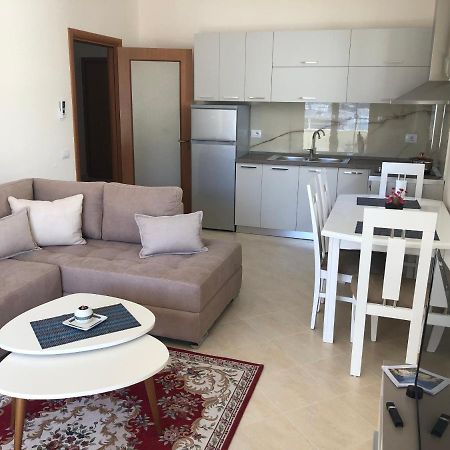 Rooftop Apartments Lungomare Avlonya Dış mekan fotoğraf