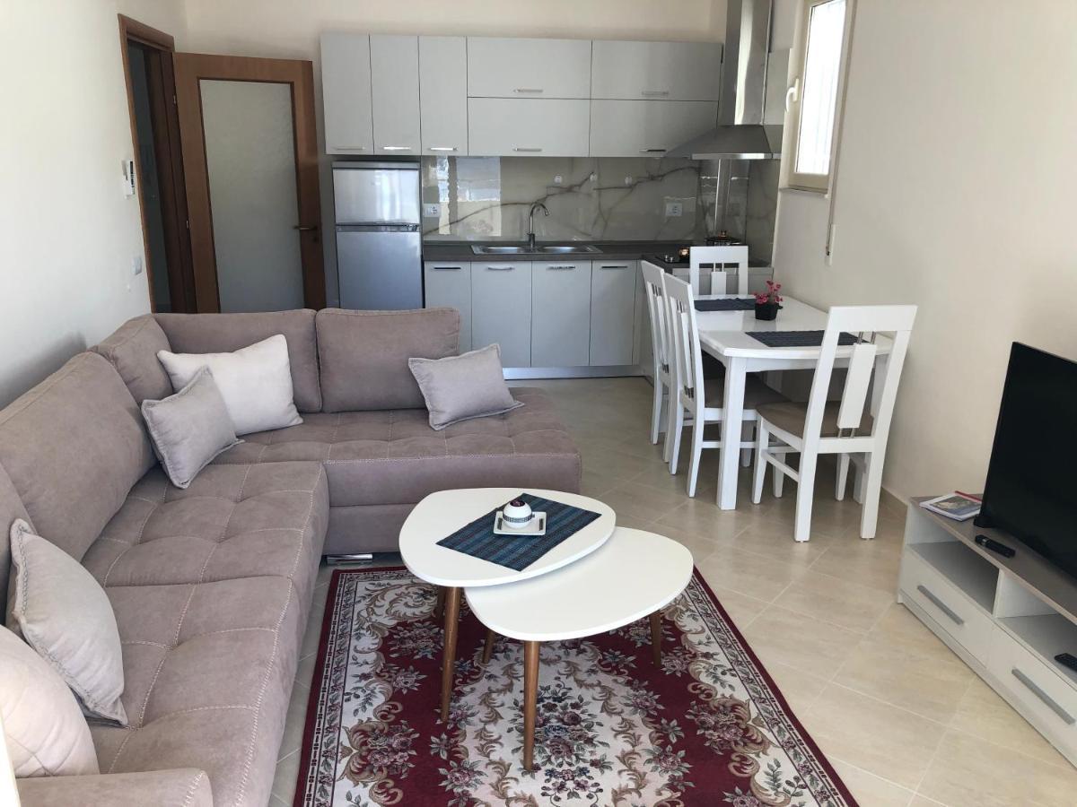 Rooftop Apartments Lungomare Avlonya Dış mekan fotoğraf