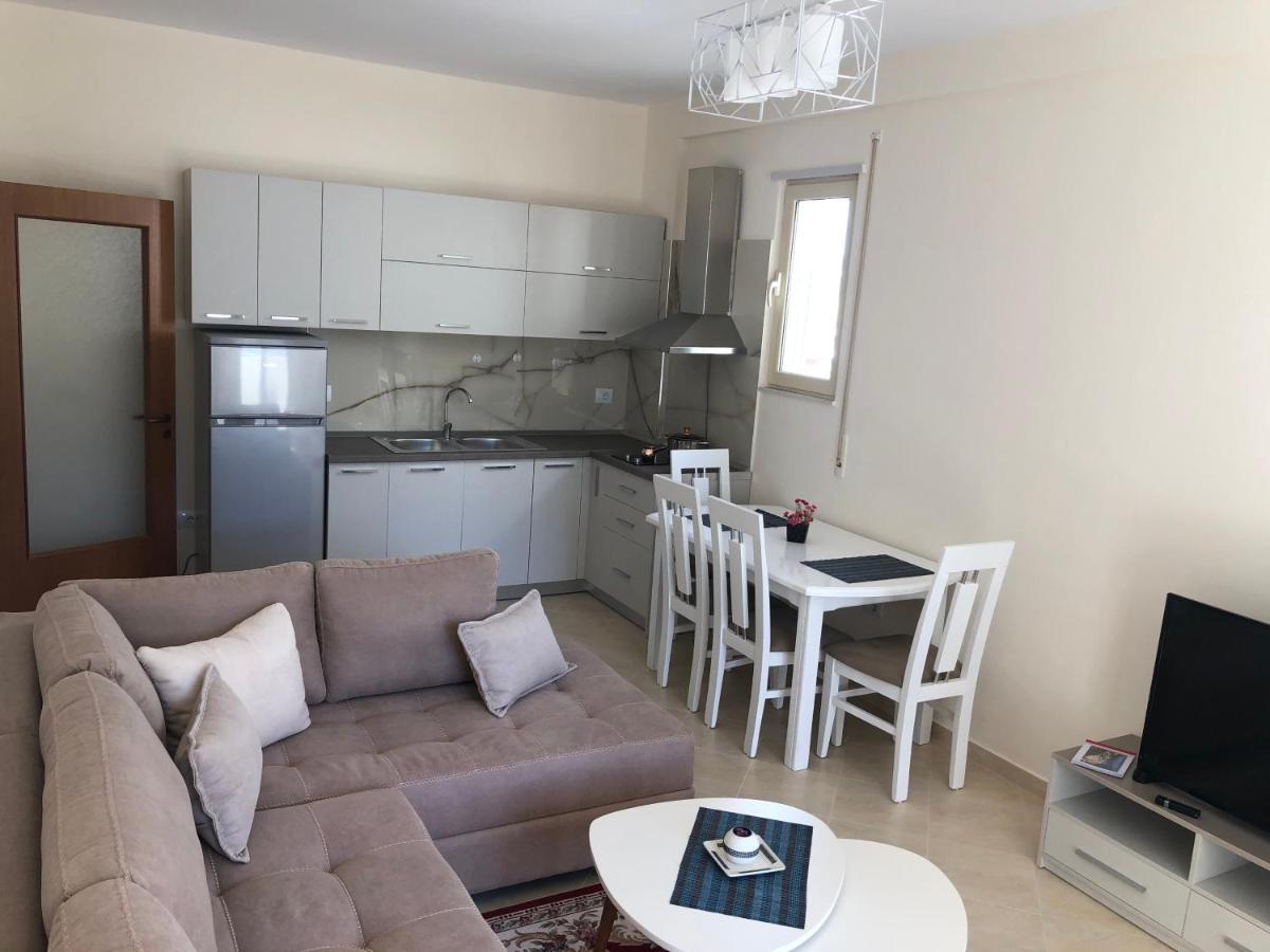 Rooftop Apartments Lungomare Avlonya Dış mekan fotoğraf