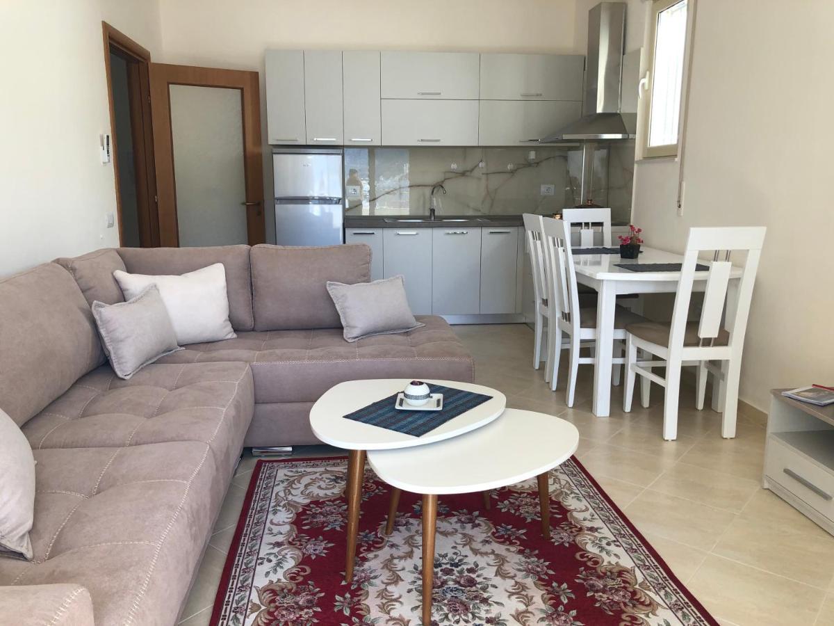 Rooftop Apartments Lungomare Avlonya Dış mekan fotoğraf