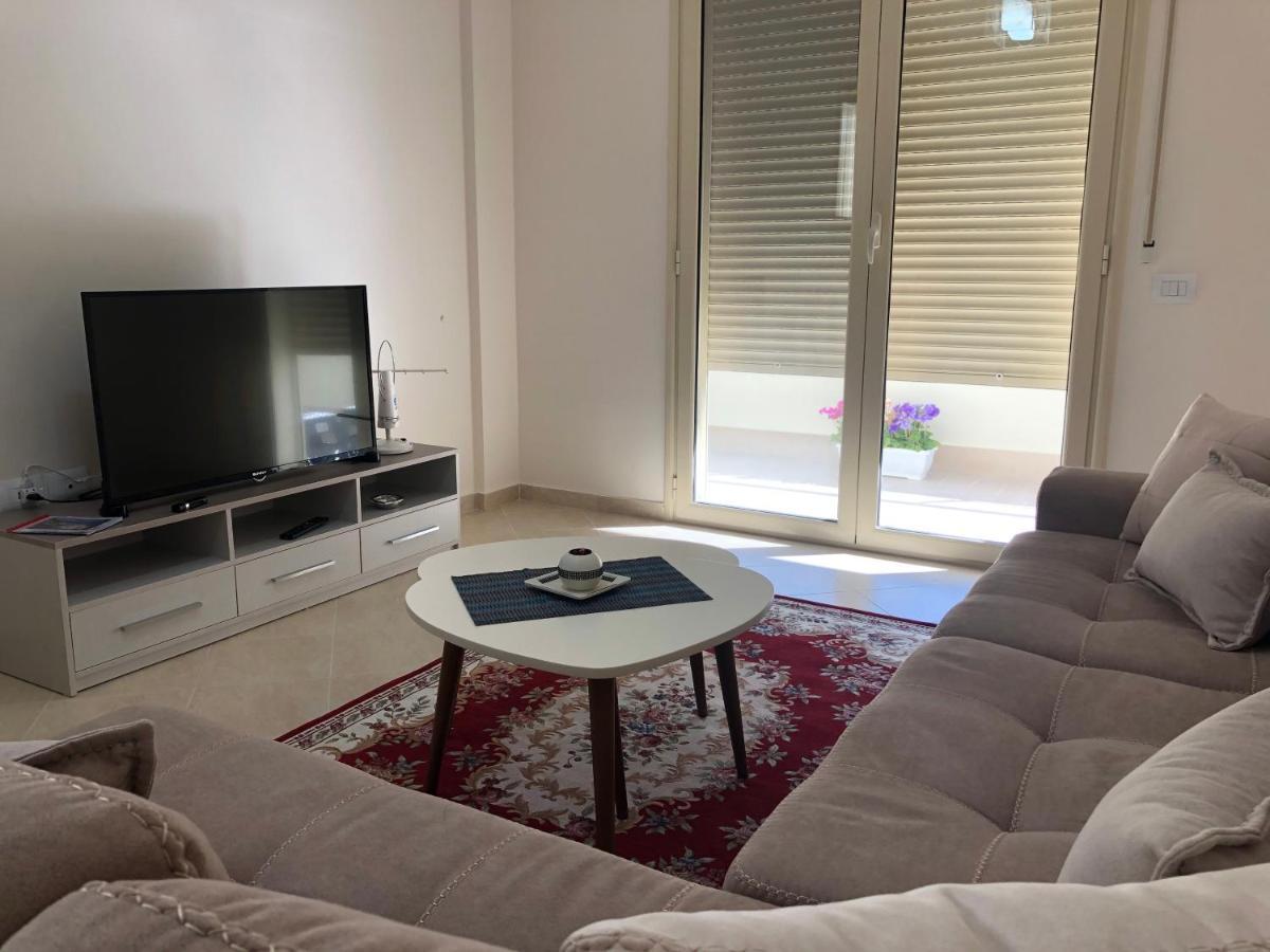 Rooftop Apartments Lungomare Avlonya Dış mekan fotoğraf