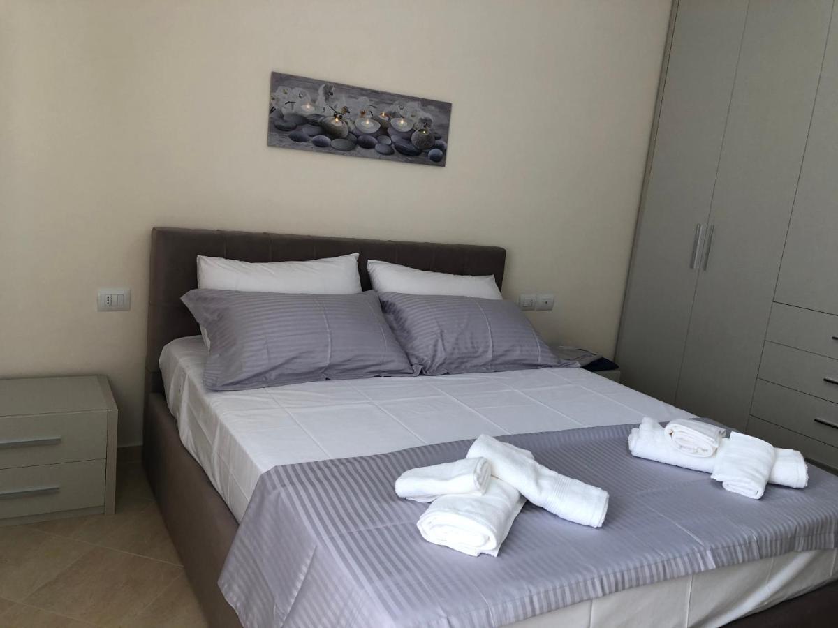 Rooftop Apartments Lungomare Avlonya Dış mekan fotoğraf