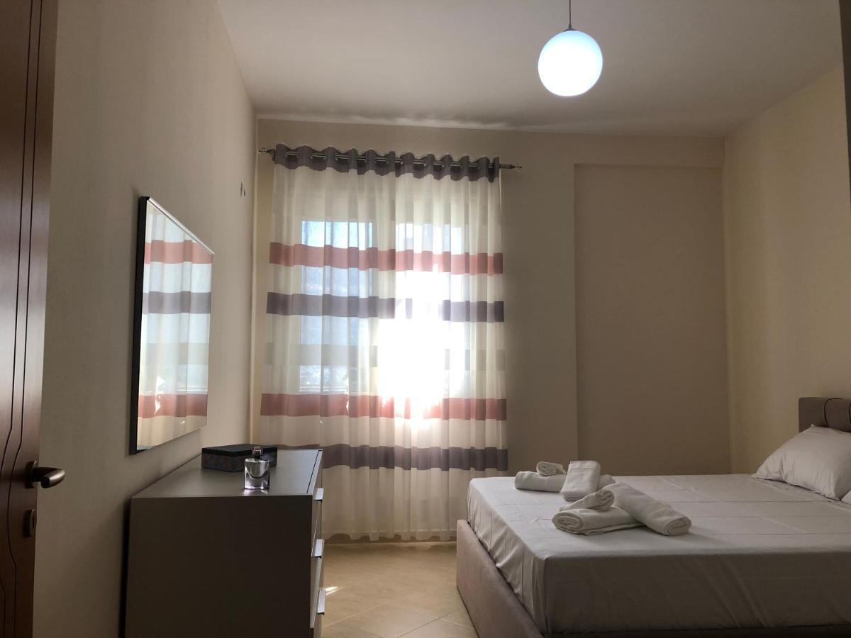 Rooftop Apartments Lungomare Avlonya Dış mekan fotoğraf