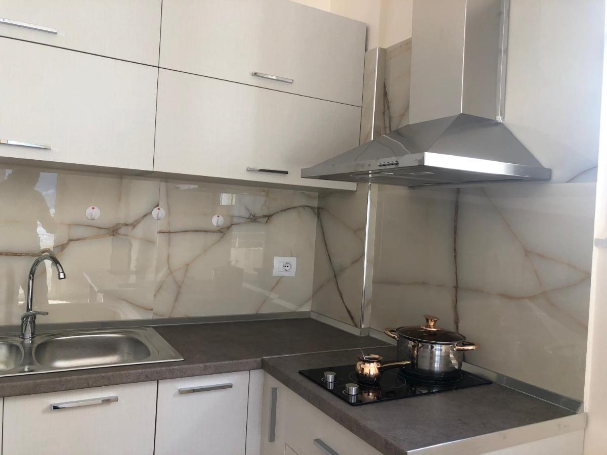 Rooftop Apartments Lungomare Avlonya Dış mekan fotoğraf