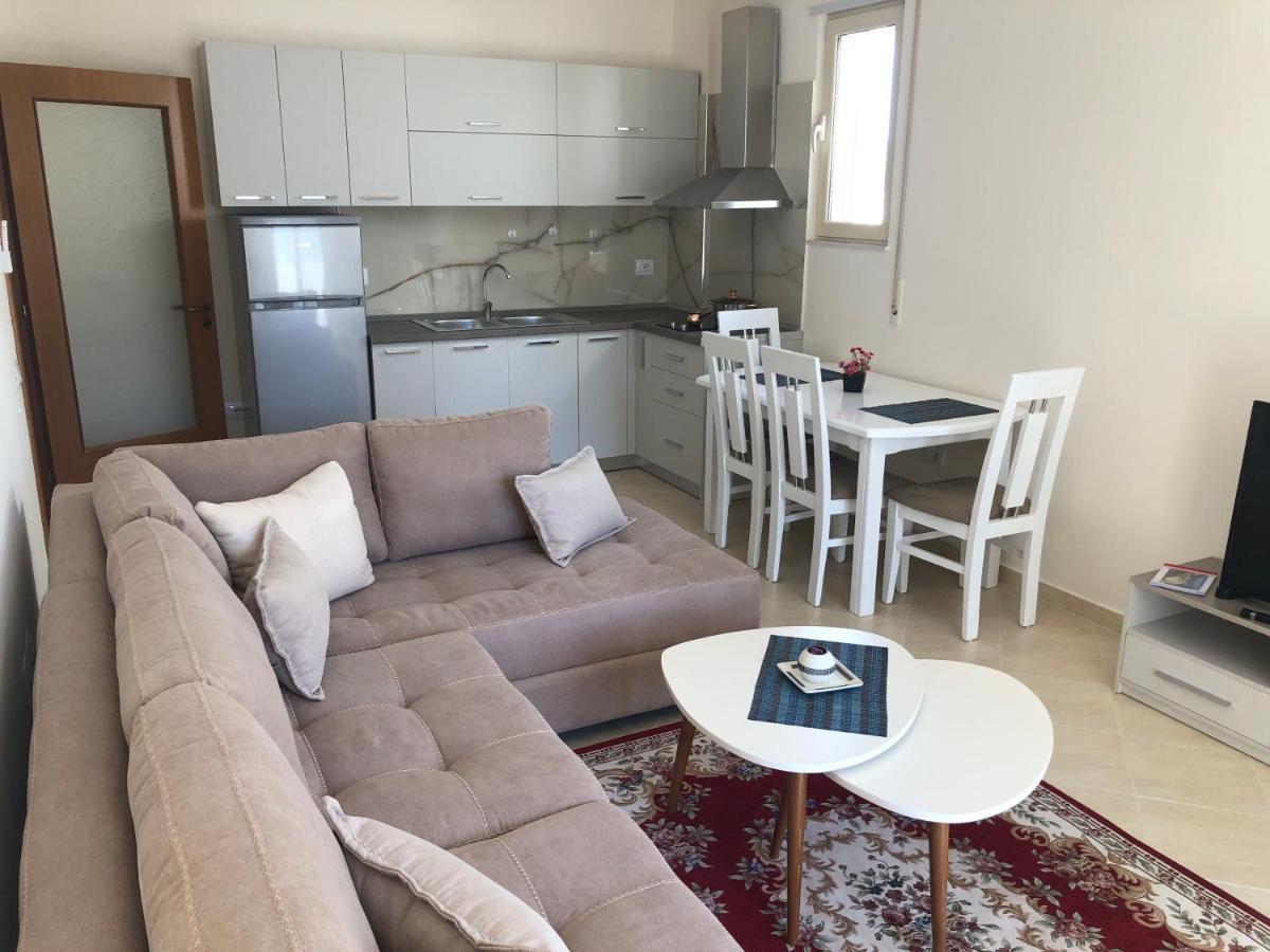 Rooftop Apartments Lungomare Avlonya Dış mekan fotoğraf