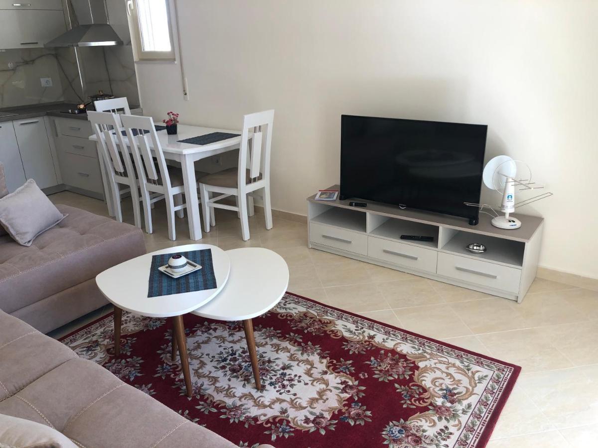 Rooftop Apartments Lungomare Avlonya Dış mekan fotoğraf