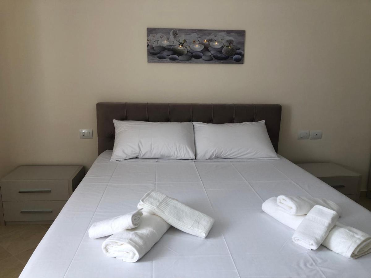 Rooftop Apartments Lungomare Avlonya Dış mekan fotoğraf