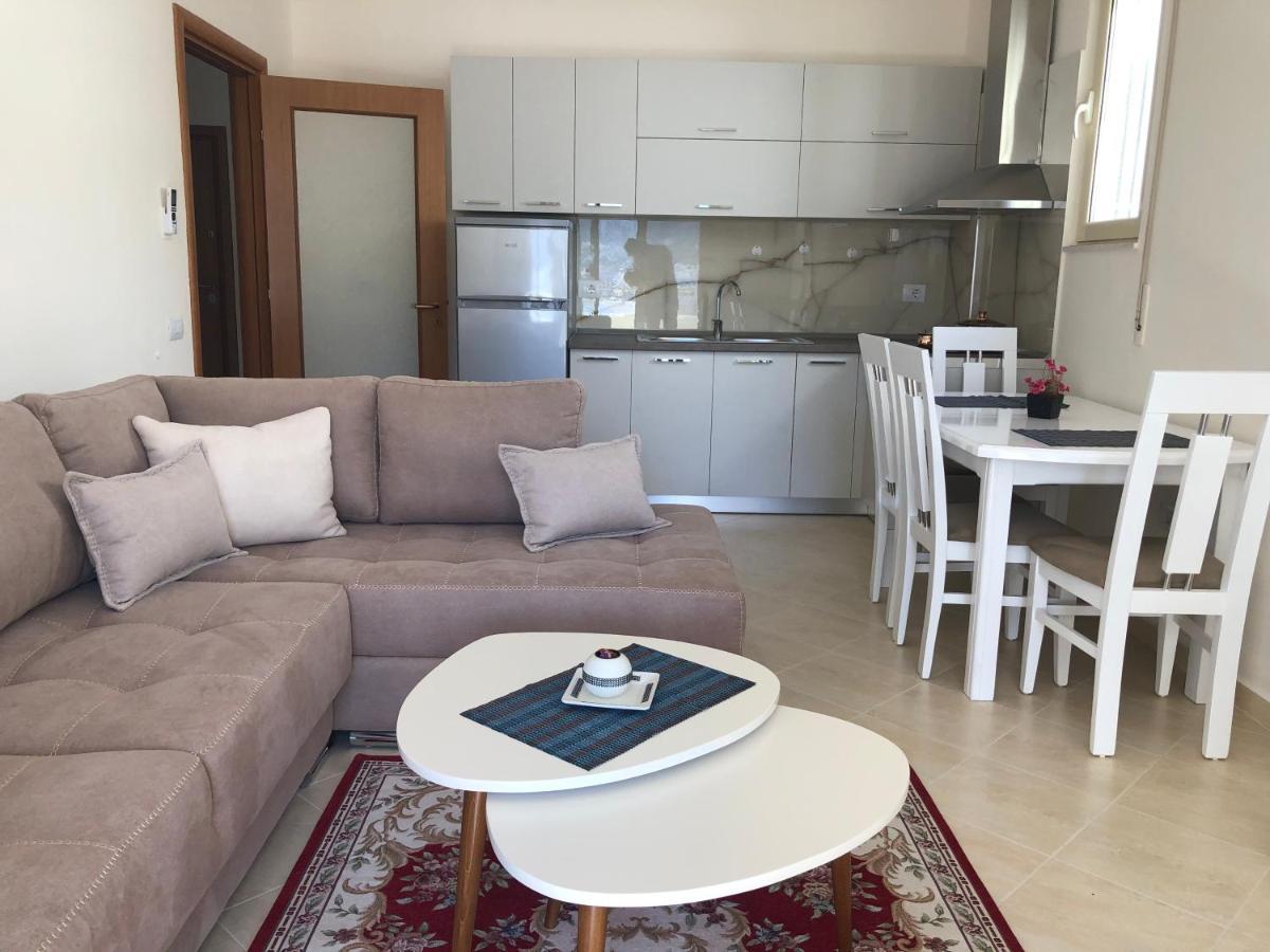 Rooftop Apartments Lungomare Avlonya Dış mekan fotoğraf